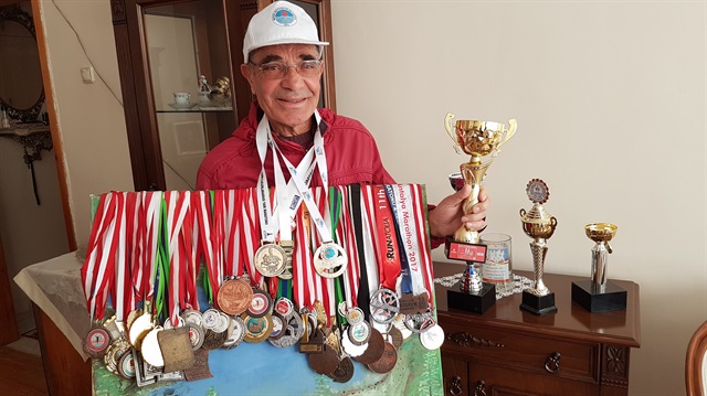 عجوز رياضي مرآة سوريا