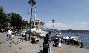 سياح عرب في إسطنبول