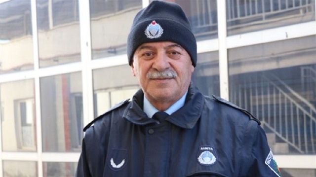 رفض التقاعد- ضابط شرطة تركي يعمل منذ 39 عامًا بدون إجازة أو إذن