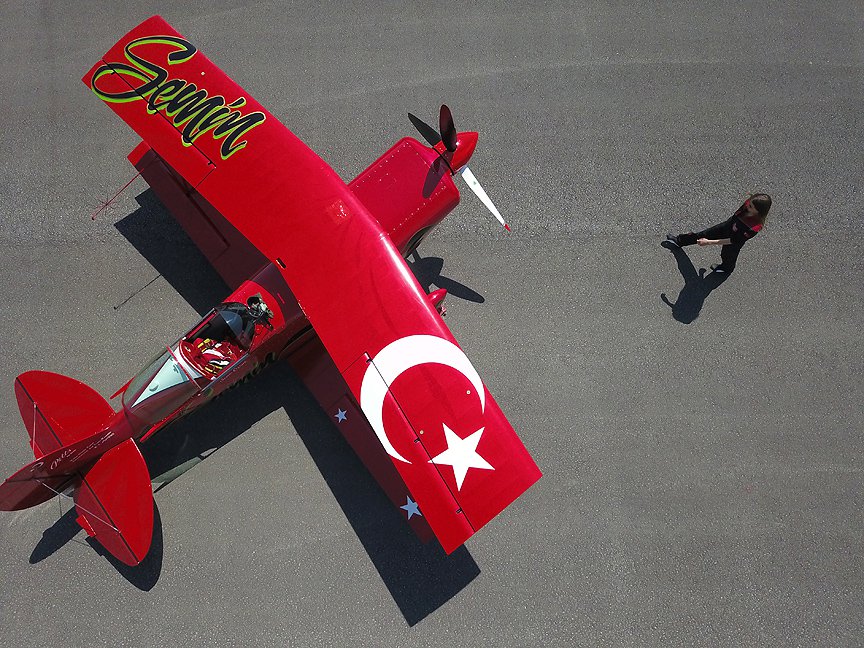 طيارة بهلوانية تركية 1