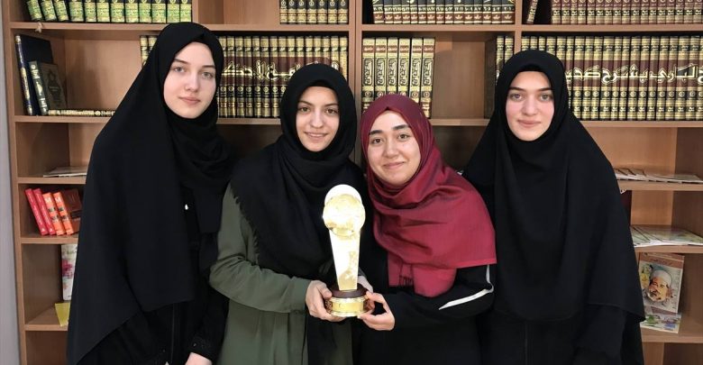 بنات تركيات