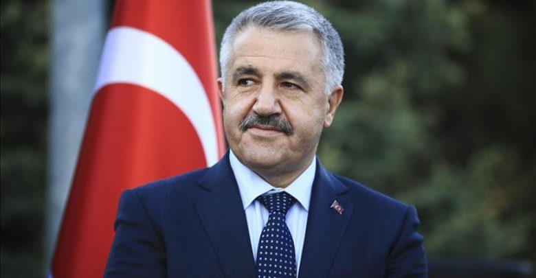 وزير المواصلات والاتصالات والنقل البحري التركي أحمد أرسلان