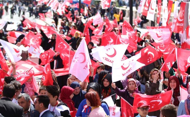 أنصار حزب السعادة التركي