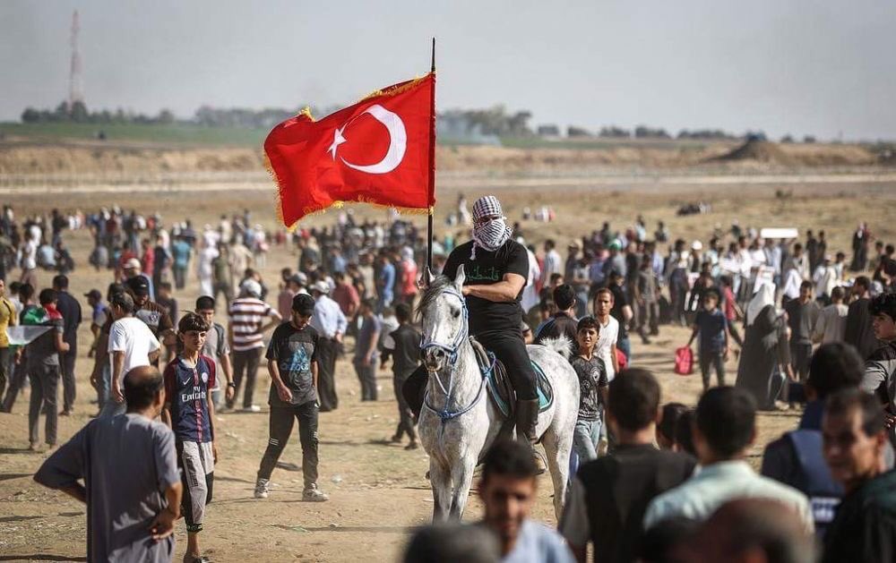 العلم التركي في غزة