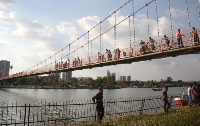 انتحار جسر إسطنبول