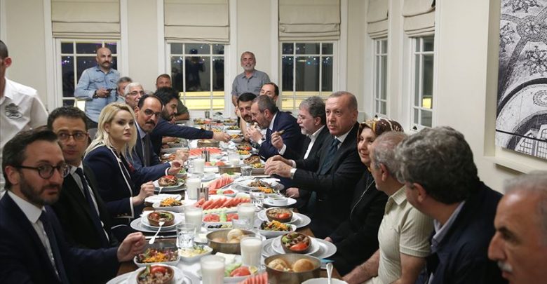 أردوغان و صحفيين