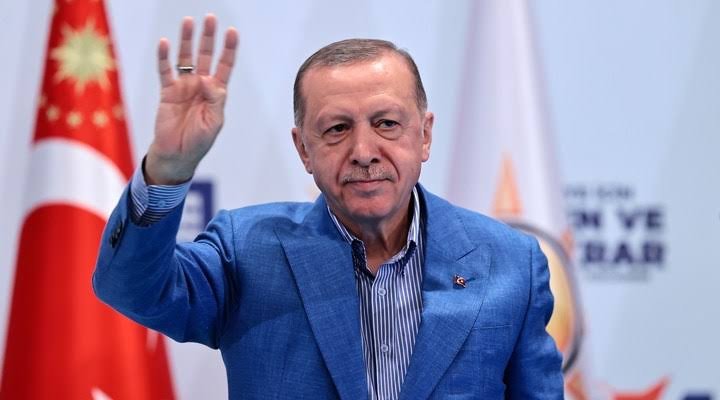erdogan-venezuelaya-yonelik-tek-tarafli-yaptirimlara-karsi-oldugumuzu-bir-kez-daha-paylastim-203819-20220608